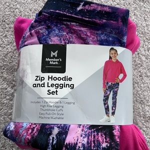 Brand new members mark girls outfit